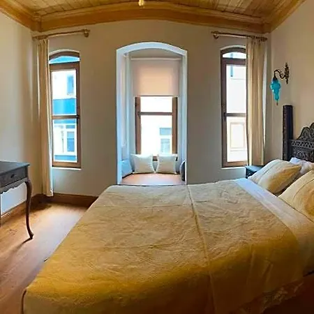 Sofia Otel *